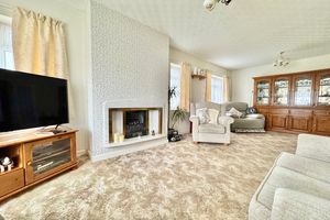 Lounge- click for photo gallery